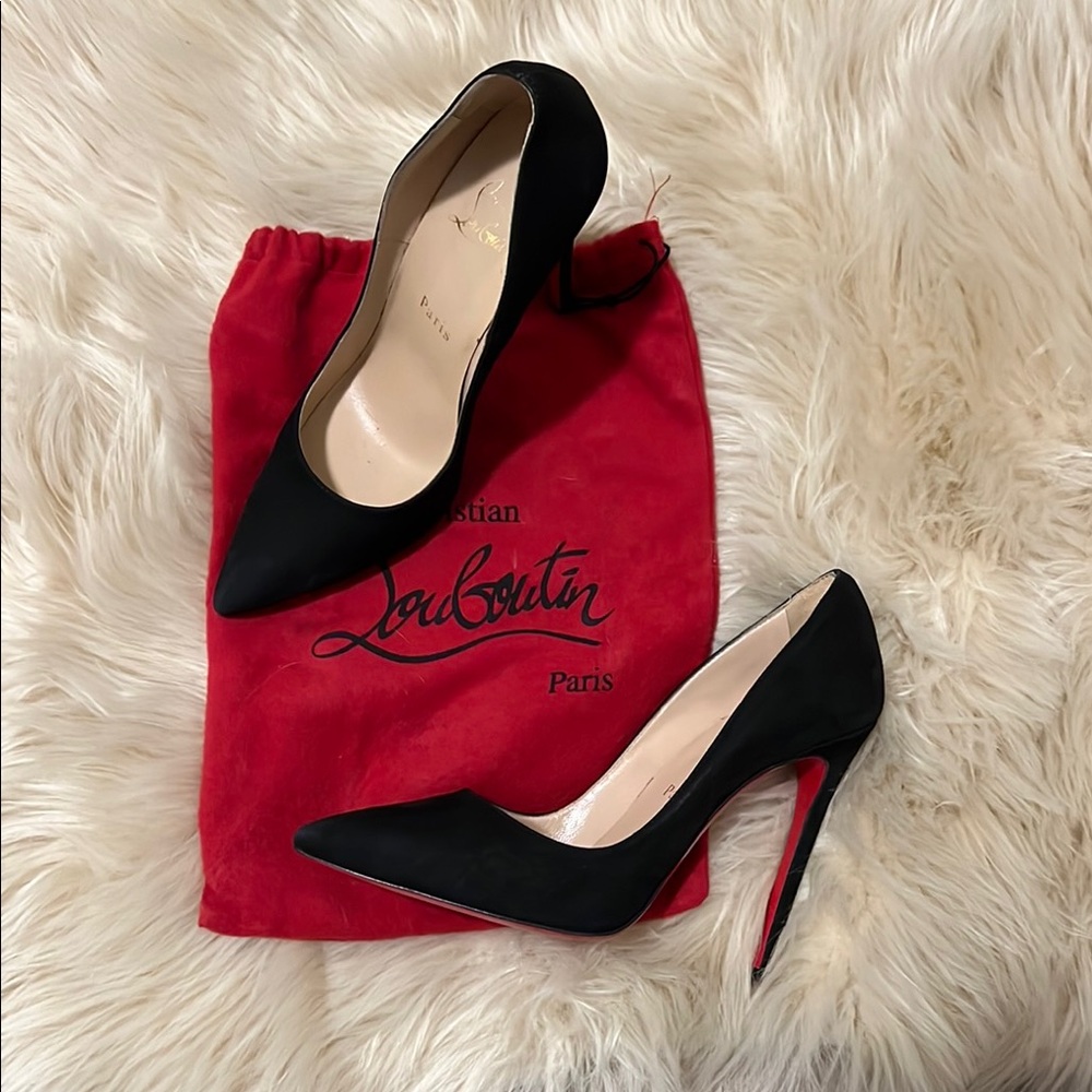 Christian Louboutin So Kate (39)